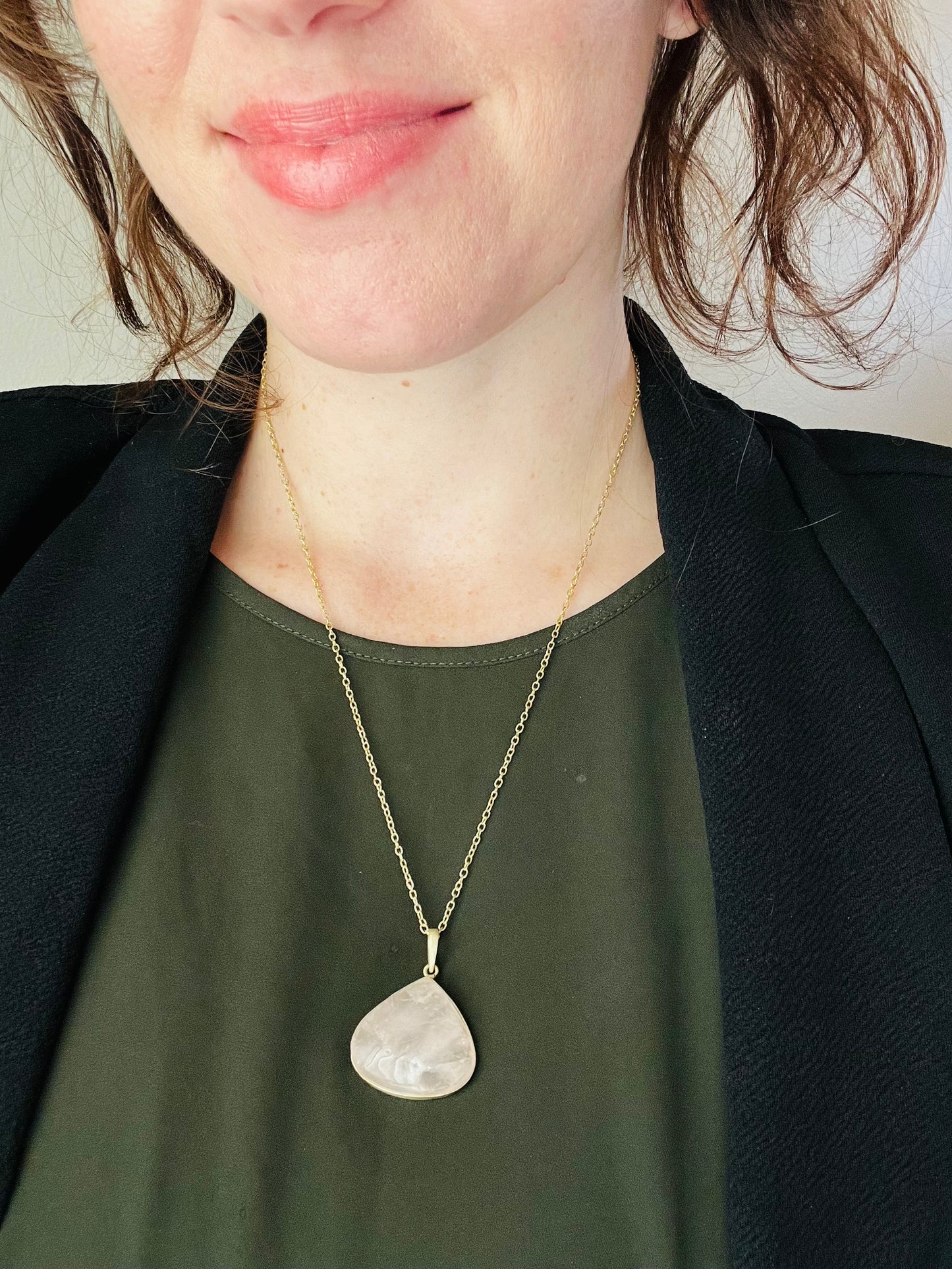 Gold Rose Quartz Pendant Necklace