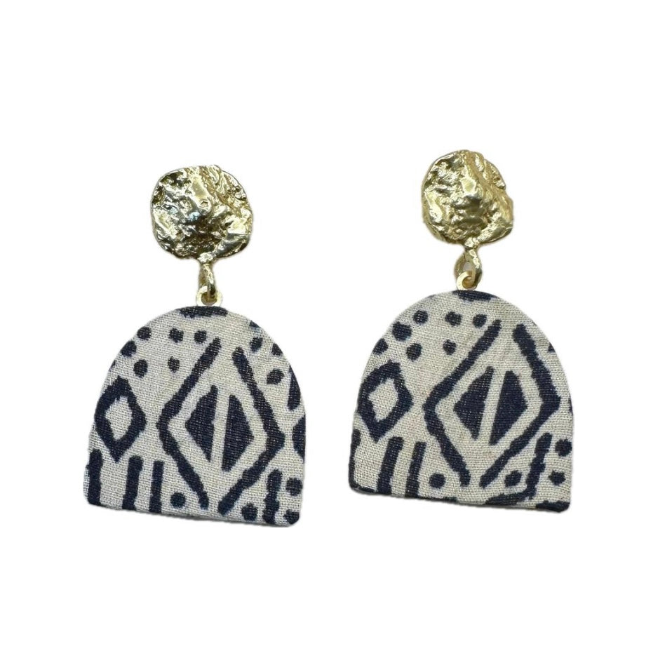 Merry Dove Earrings