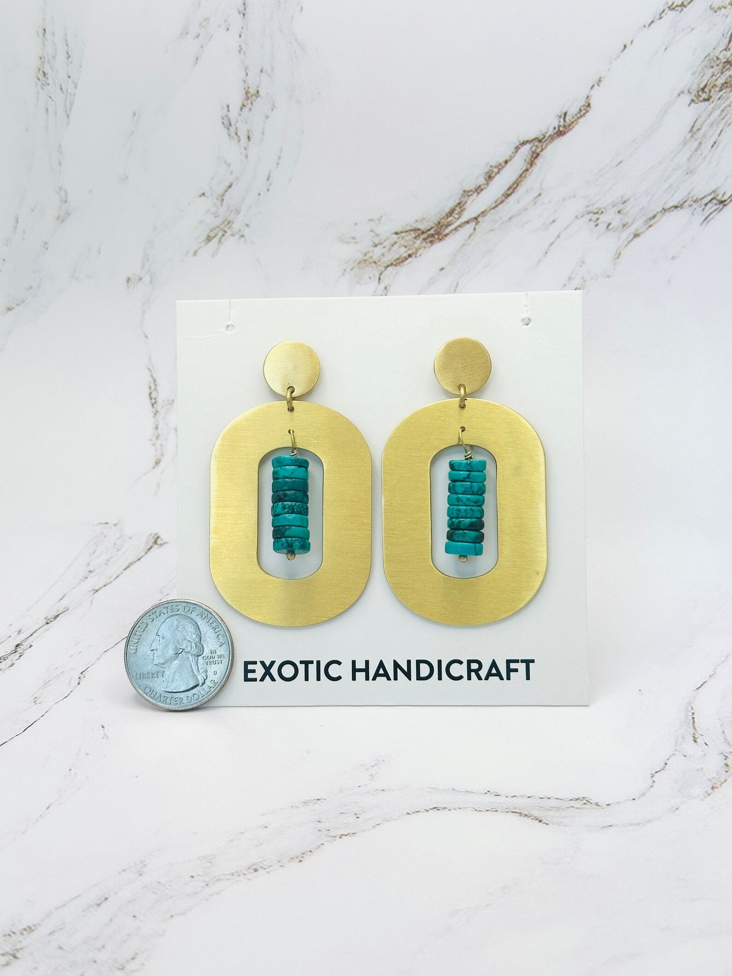 Ringing Turquoise Stone with Modern Gold Dangling Earrings